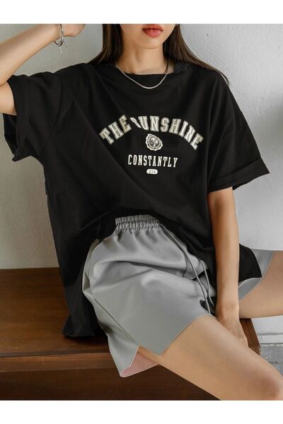 Mythologie The Sunshine T-shirt - Μαύρο εμπριμέ με λαιμόκοψη κοντό μανίκι Loose