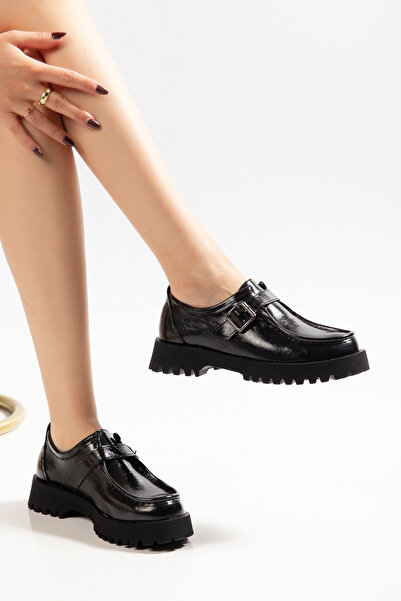 MODA MHS Tudor Women's Thick Sole Buckle-Detail Loafer Shoes for Daily Wear