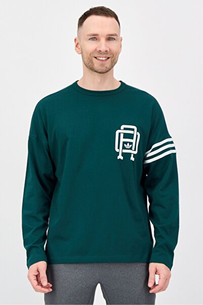 adidas تي شيرت رجالي رياضي بأكمام طويلة مناسب للأنشطة الخارجية، باللون الأخضر