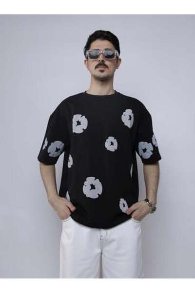 MYSTYLE1 Black T-Shirt