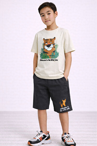 Victor and Jane Boys’ 2-Piece Set – Tiger Graphic T-Shirt (Front & Back Print...