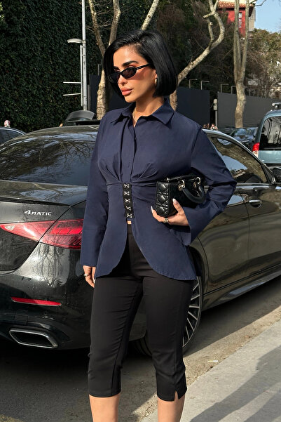 VİSKALİ Kanca Kapamalı Sırt Bağlama Detaylı Lacivert Tasarım Gömlek