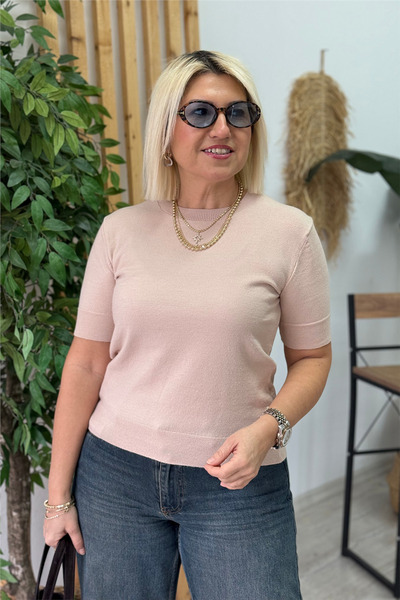 By Esra Celkan Powder Crew Neck Short Sleeve Lycra Knitwear