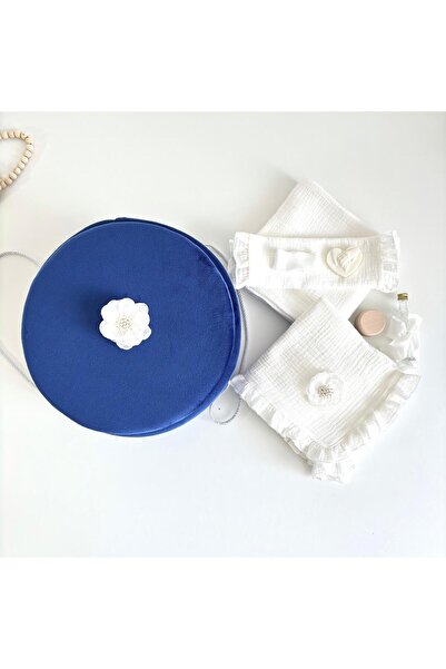 Anya-Events Βαπτιστικό Κοστούμι Μουσλίνας + Κουτί Κοστουμιού από Μπλε Βελούδο