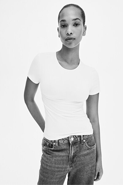 H&M Bedene Oturan Tişört