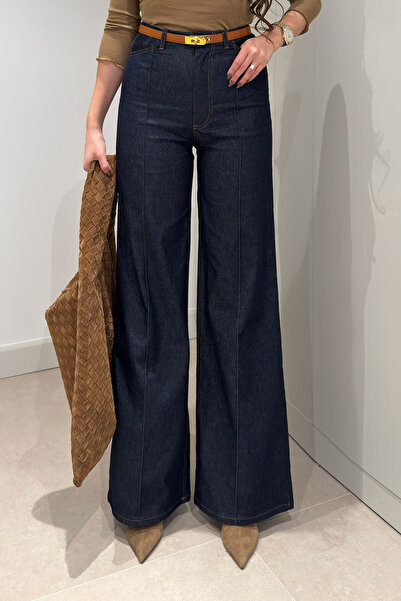 MAGARDE Premium Jean with Stripes on the Front - Dark Blue