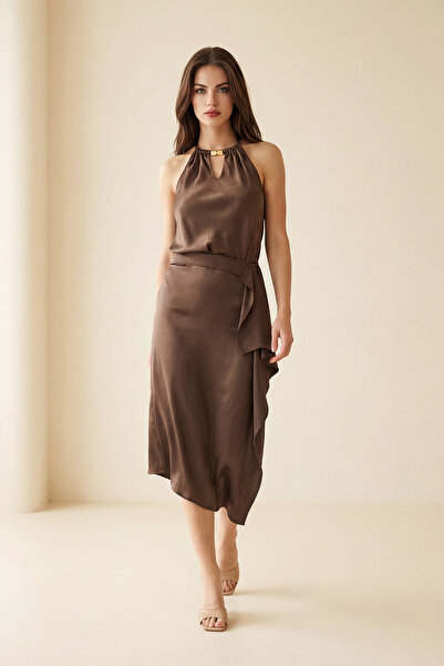 Setre Milk Coffee Color Full-Fit Skirt with Fabric Detail at the Waist
