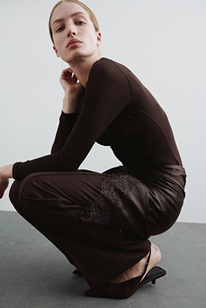 H&M Dantel Şeritli Üçgen Şal