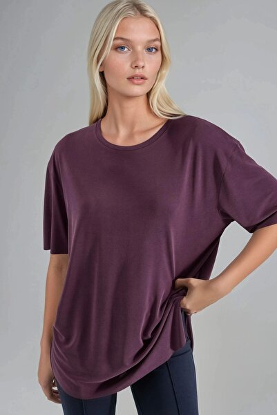 Hiccup BUSEM T-shirt with a relaxed fit and round collar