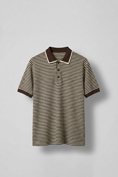 ablukaonline Ανδρικό πλεκτό μπλουζάκι με ριγέ γιακά πόλο σε κανονική εφαρμογή...