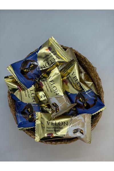 KÖKNAR BEYAZ BİTTER ÇİKOLATA KAPLI BADEMLİ HURMA 250G