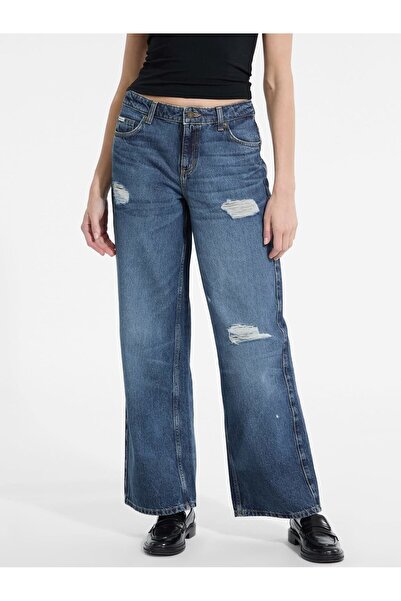 Guess بنطلون جينز واسع الساق من طراز G11
