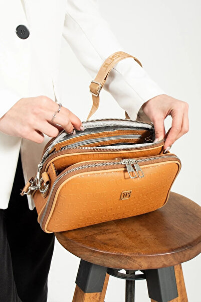Just Polo Original Women's Tan Shoulder Bag and Wallet Combination New Season...