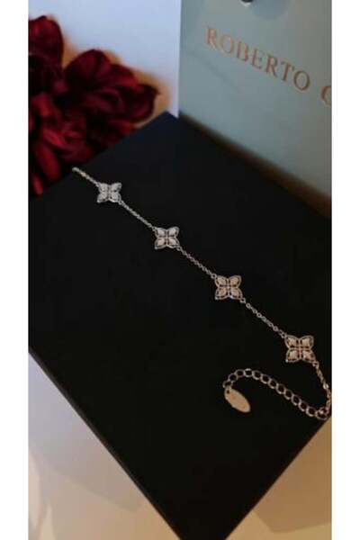 QUEEN Women's Bracelet Brand