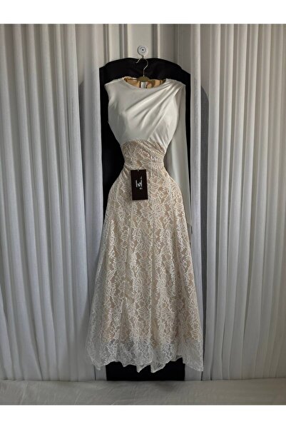 Ora Off-white Barbie dress with Lace