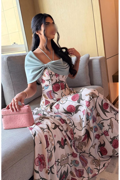 arena fashion Lillian dress