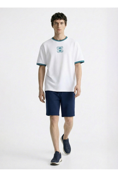 Discovery Expedition D6SM-TST3752 Beyaz Bisiklet Yaka Relaxed Düz Erkek T-Shirt