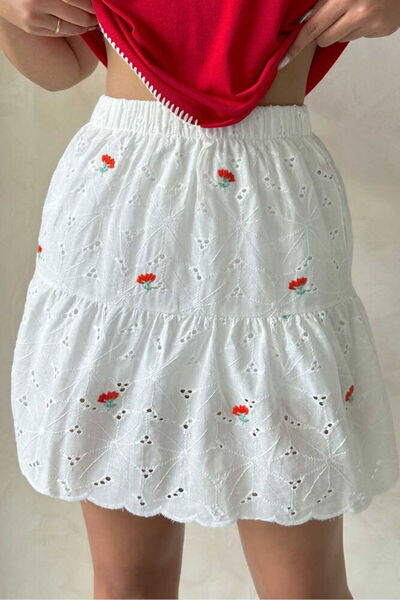 Caddebostan Moda Floral Embroidered Mini Skirt with Scallop Detail