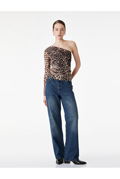 Koton Long Sleeve Leopard Patterned Tulle One Shoulder T-Shirt