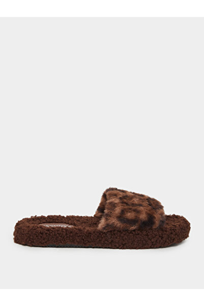 Styli Faux Fur Animal Print Bedroom Slippers