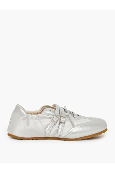 Styli Silver Metallic Buckle Sneakers