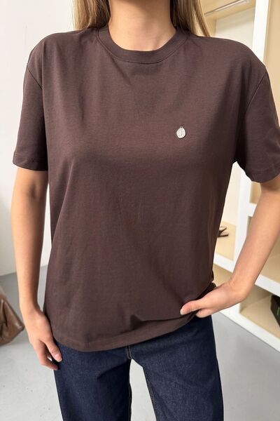 GİYSA Women's Silver Accessory Detailed 100% Cotton T-Shirt Brown - 26Y 26510