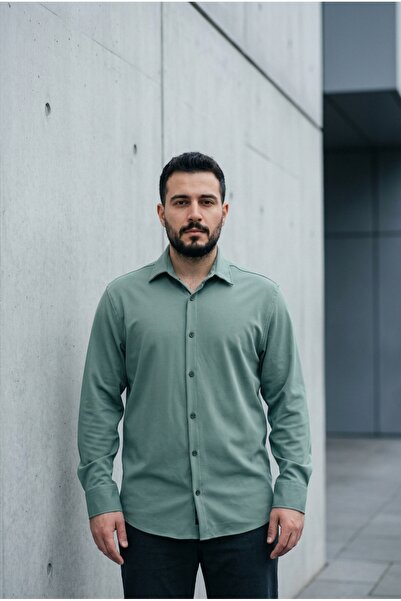 bombe Men's Easy-Iron Oversize Classic Shirt