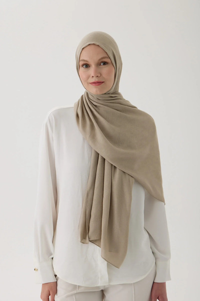 Sereia Women's Islamic Clothing Seasonal Beige Color Jacquard Shawl with Spir...