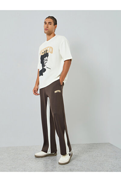 Styli Men Graphic Oversized T-Shirt and Joggers Co-Ords