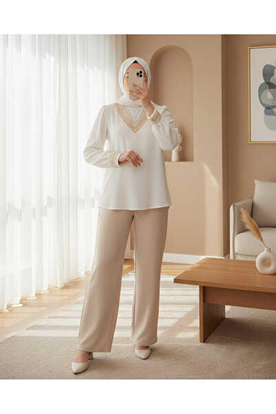 Modamorfo 0466 Embroidered V-Neck Knitted Blouse - White