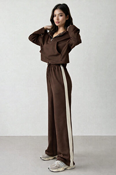 Vireo Club Women's Premium Fabric Striped Sweatshirt and Sweatpants 2-Piece Set