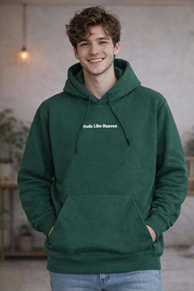 STARZONE Hooded Sweatshirt with a "Feels Like Heaven" Design Print