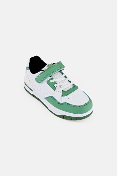 Rocawear Kids Boy Velcro Closure Shoes, Multicolor