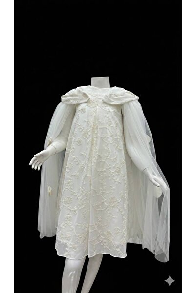 Banuta فستان الاميرات فستان اوف وايت بأكمام انسيابية