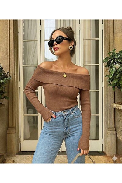 TrendButikBurada بلوزة مادونا ذات ياقة - الموسم الجديد - بلوزة نسائية أنيقة و...