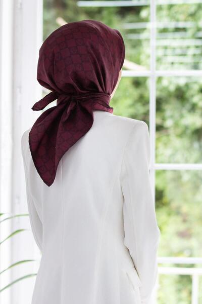 Vissona 100% Twill Silk Monogram Μοτίβο Χρώμα Σαμπούκου 90x90 Σχήμα Φύλλου Φύ...