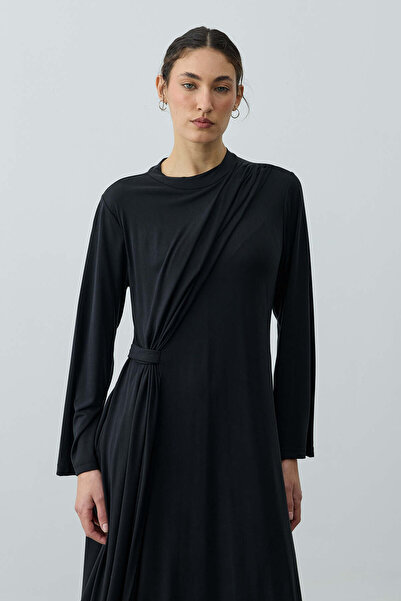 Fahhar Parça Detaylı Modal Elbise Siyah