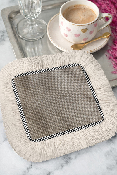 Evimde Bambaşka Șervețel decorativ de lux din țesătură cu franjuri pătrați - ...