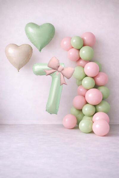 Patladı Gitti Sage Green & Pink 7Th Birthday Balloon Decoration Set