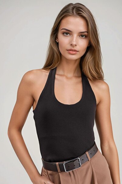 Hiccup Knitted top with halter neckline