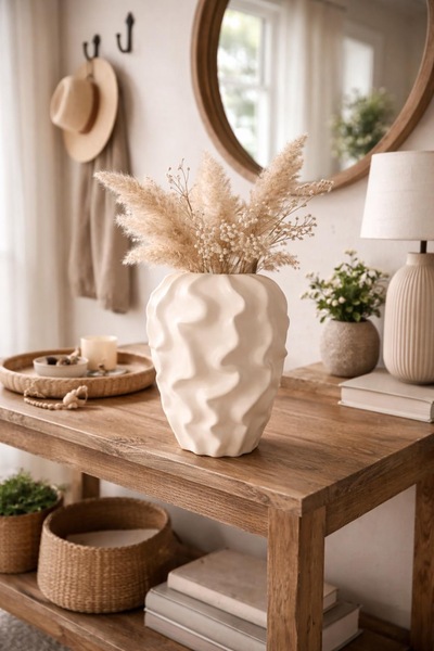 Lithora Krem Rengi Taş Tozu Dalgalı Vazo – 25 cm Modern Dekoratif Minimalist ...