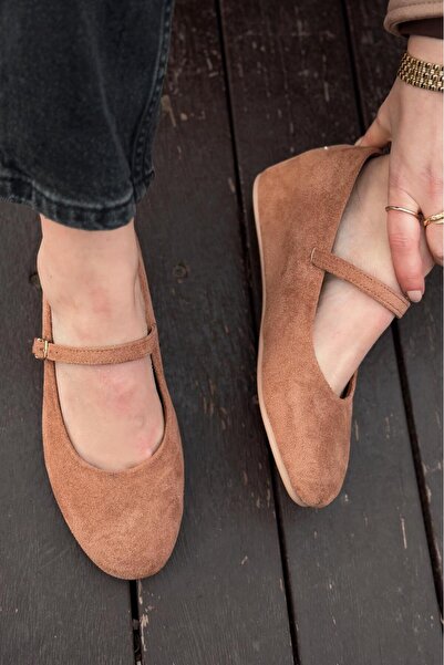 I Love Shoes Γυναικείες μπαλαρίνες Tenris με τακούνι σε ταμπά καστόρινο χρώμα