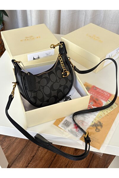 Generic Handbag and shoulder bag, high quality material, with accessories