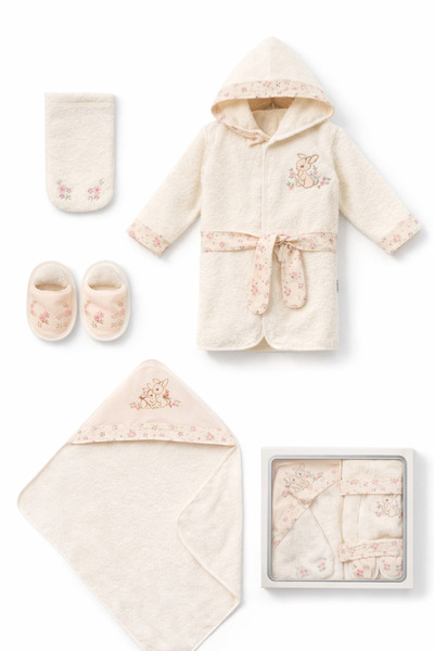 İZYALİF BABY Baby Girl 4-Piece Boxed Luxury Gift Bathrobe Towel Set 0-24 Mont...