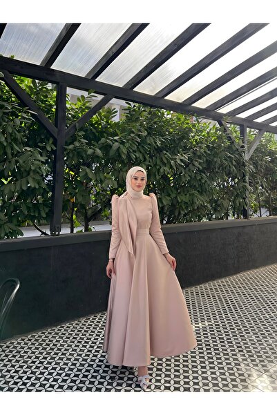 AYŞEYAMAÇLI KADIN BEJ YAKA DETAYLI PERLA ABİYE ELBİSE