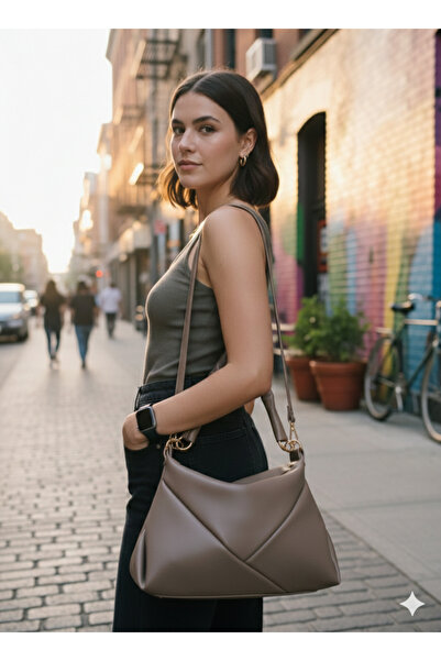 RMY MODA Geometrik Detaylı Büzgülü Askı Çapraz Dikiş Detaylı Ayarlanabilir As...