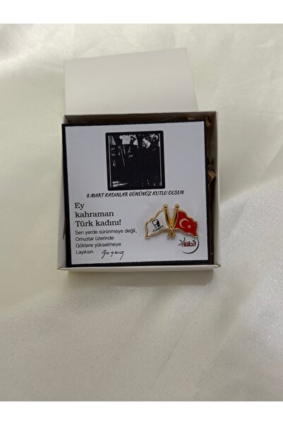 Tüko Store KADINLAR GÜNÜ ÖZEL HEDİYE MUSTAFA KEMAL ATATÜRK ROZET ÖZEL KUTULU