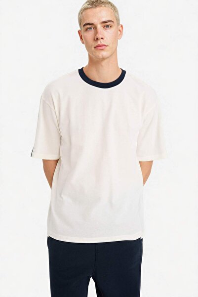 DeFacto Boxy Fit Crew Neck Pique Short Sleeve T-Shirt F8673Ax26Sp