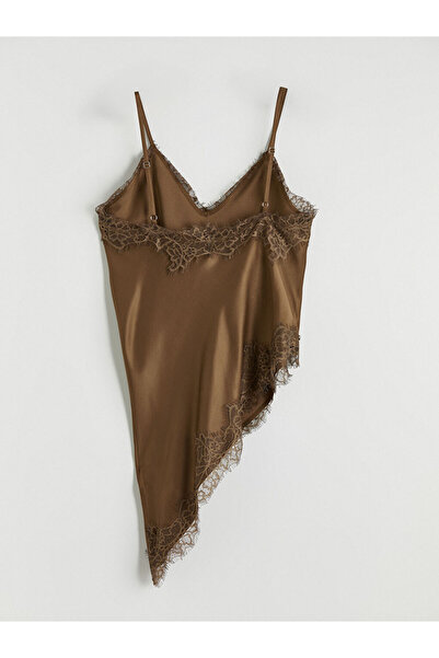 LC Waikiki Bluză cu decolteu în V kaki, cu dantelă detalii și bretele din șnu...