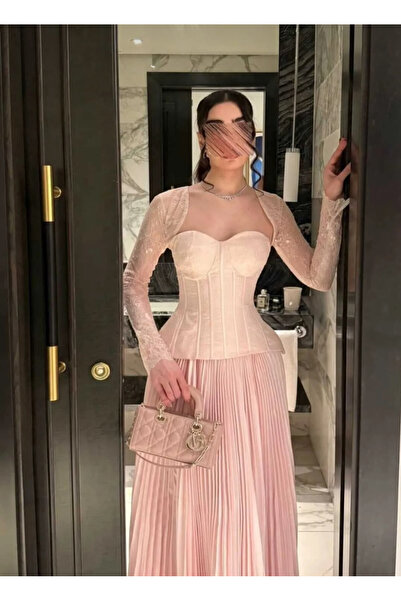 Viola Elegant pink evening dress